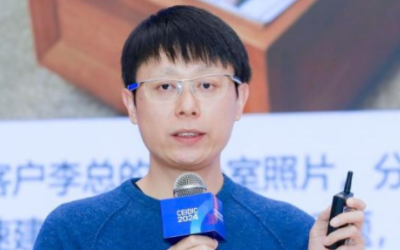 杨芳贤｜AI 2.0时代，如何拥抱与驾驭大模型？